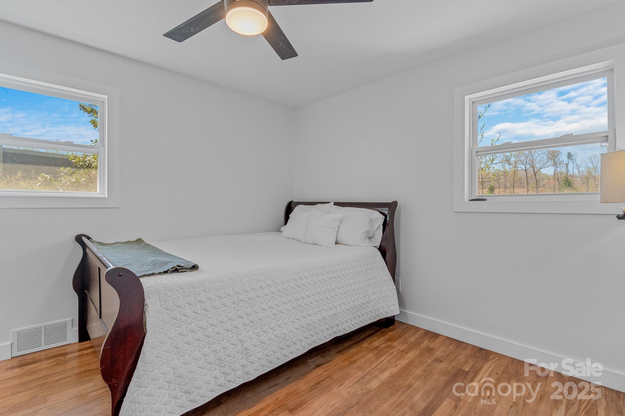 Asheville, North Carolina, 28806, United States, 4 Bedrooms Bedrooms, ,3 BathroomsBathrooms,Residential,For Sale,1770917