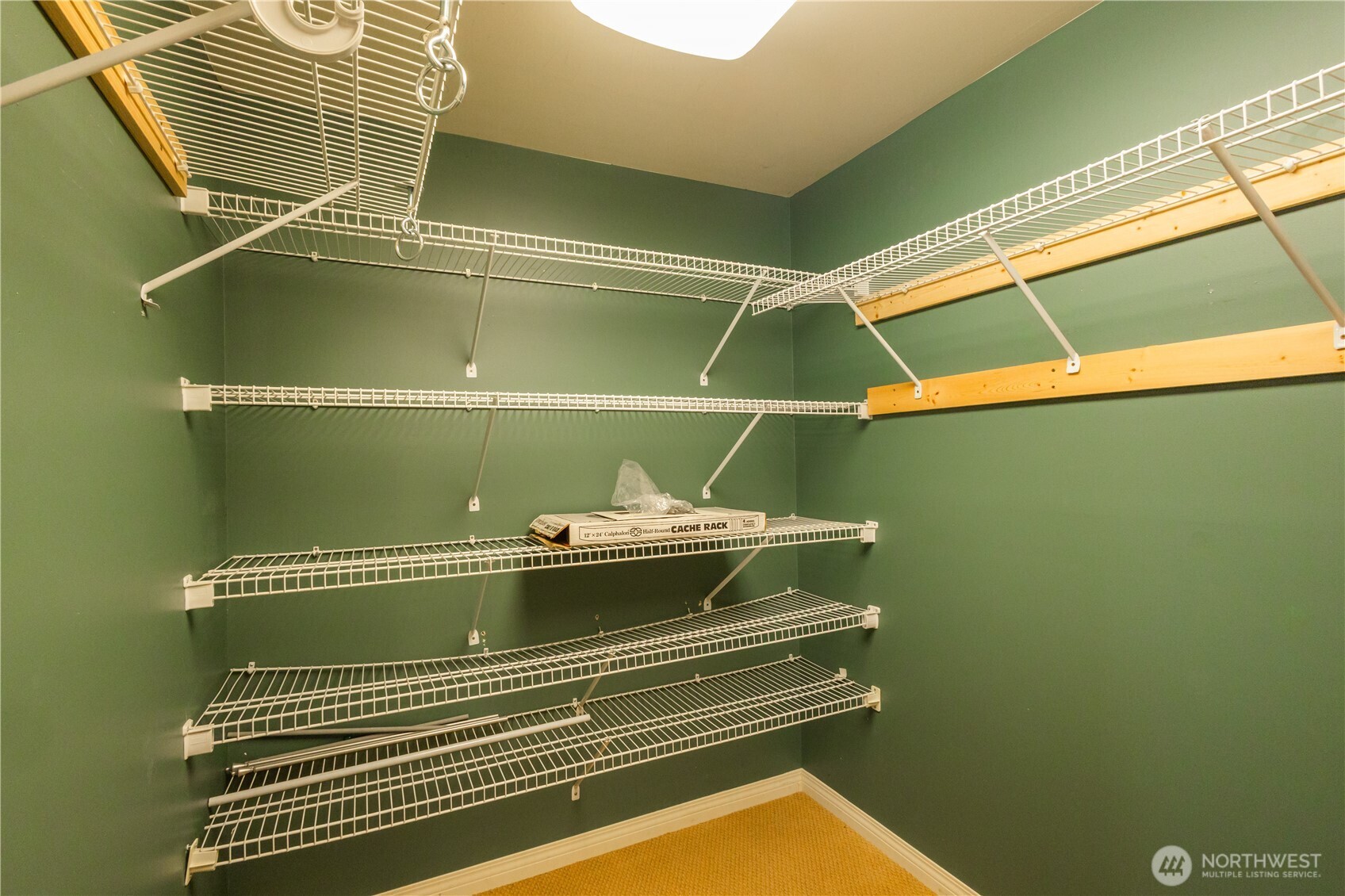 Roslyn, Washington, 98941, United States, 2 Bedrooms Bedrooms, ,2 BathroomsBathrooms,Residential,For Sale,2009097