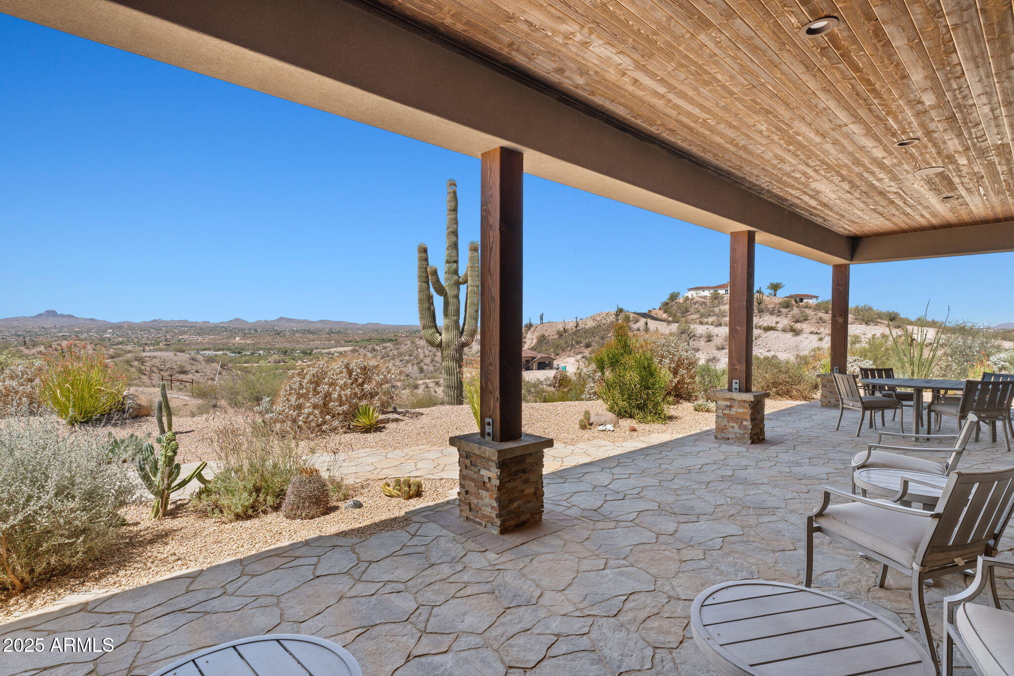 Wickenburg, Arizona, 85390, United States, 3 Bedrooms Bedrooms, ,3 BathroomsBathrooms,Residential,For Sale,1900578