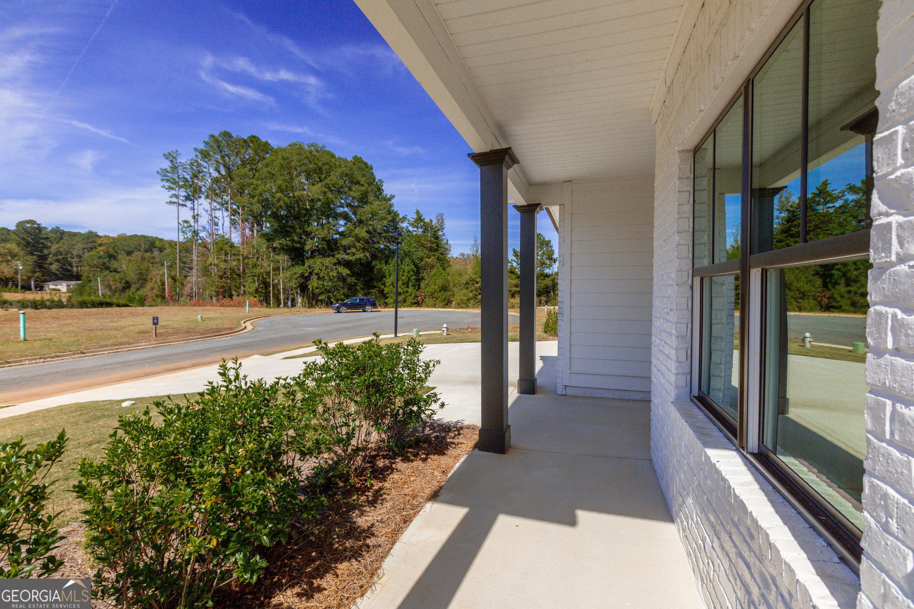 Senoia, Georgia, 30276, United States, 4 Bedrooms Bedrooms, ,3 BathroomsBathrooms,Residential,For Sale,1987897