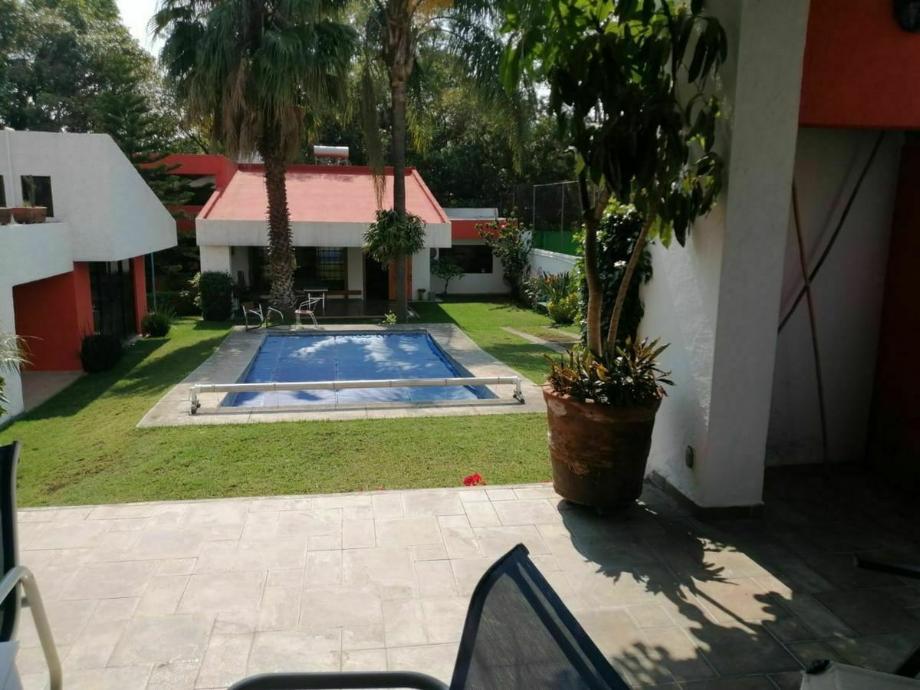 Cuernavaca, Morelos, 62100, Mexico, 4 Bedrooms Bedrooms, ,5 BathroomsBathrooms,Residential,For Sale,1917841