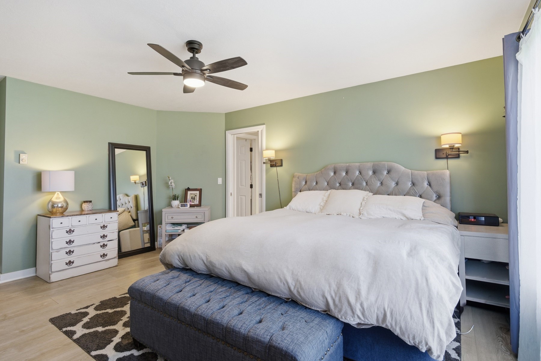  611 Ponder Point Dr - 物件實景