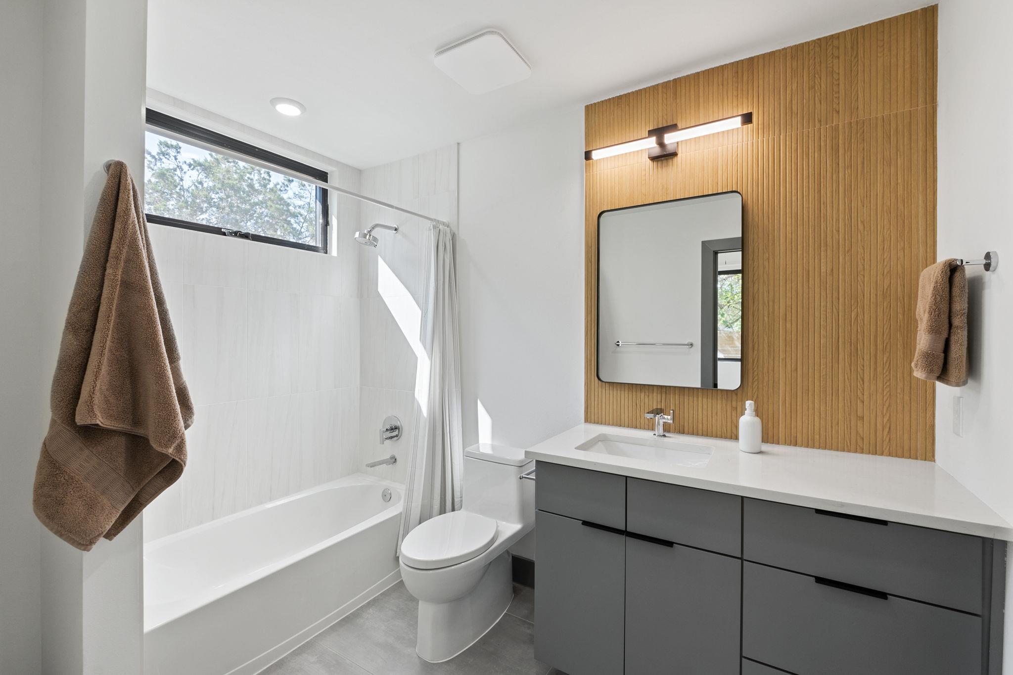 Austin, Texas, 78734, United States, 3 Bedrooms Bedrooms, ,4 BathroomsBathrooms,Residential,For Sale,1766077