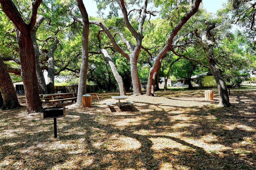 Sarasota, Florida, 34239, United States, 4 Bedrooms Bedrooms, ,2 BathroomsBathrooms,Residential,For Sale,1942091