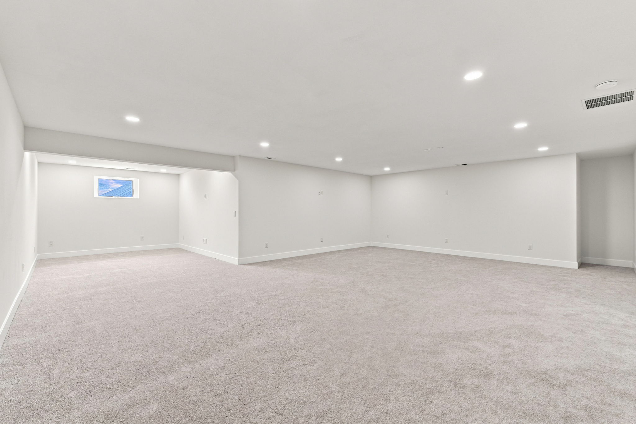  Exception Custom Residence with Uninterrupted Pond Views - 物件實景