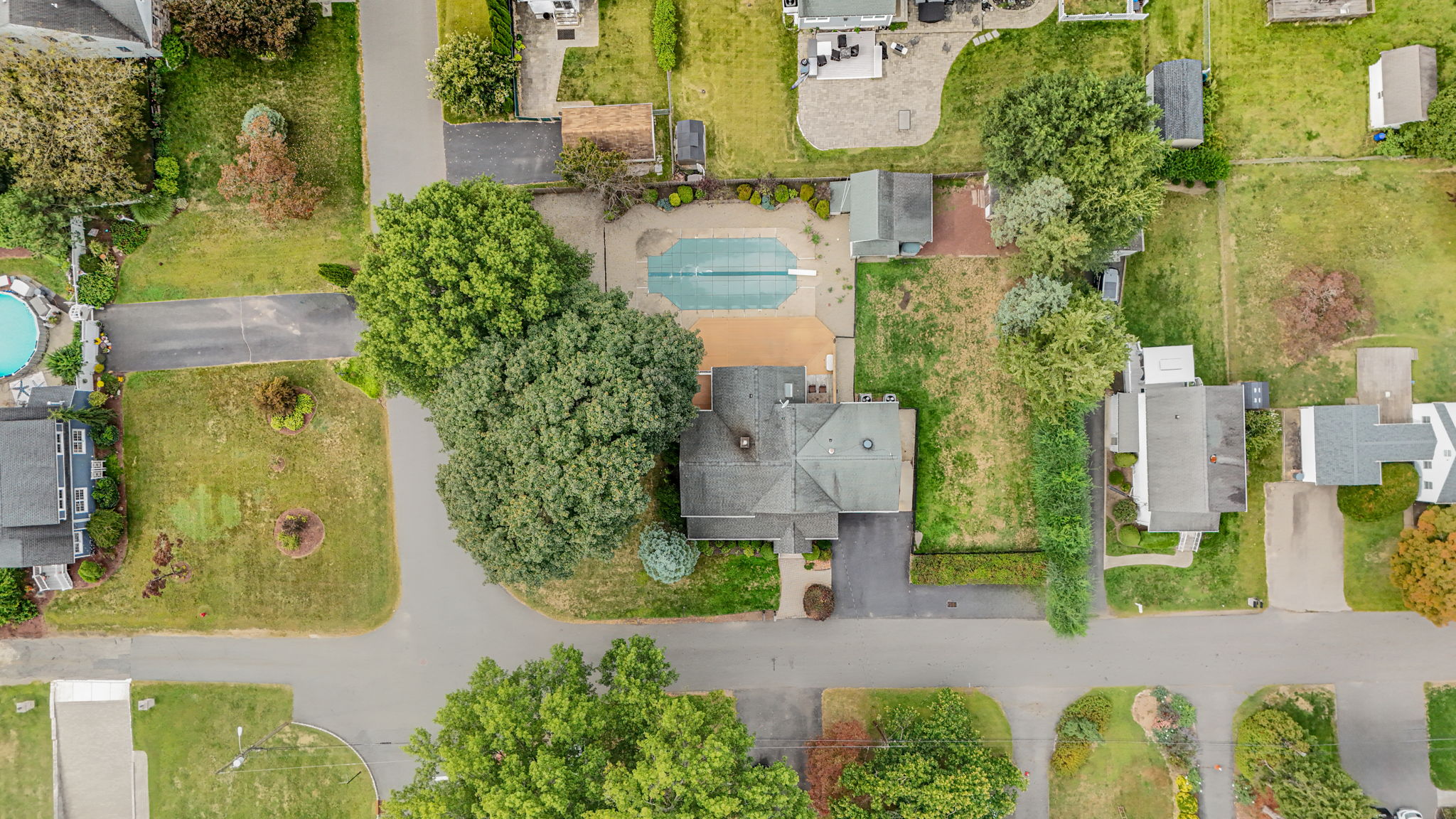 Montville, New Jersey, 07045, United States, 4 Bedrooms Bedrooms, ,3 BathroomsBathrooms,Residential,For Sale,1978325