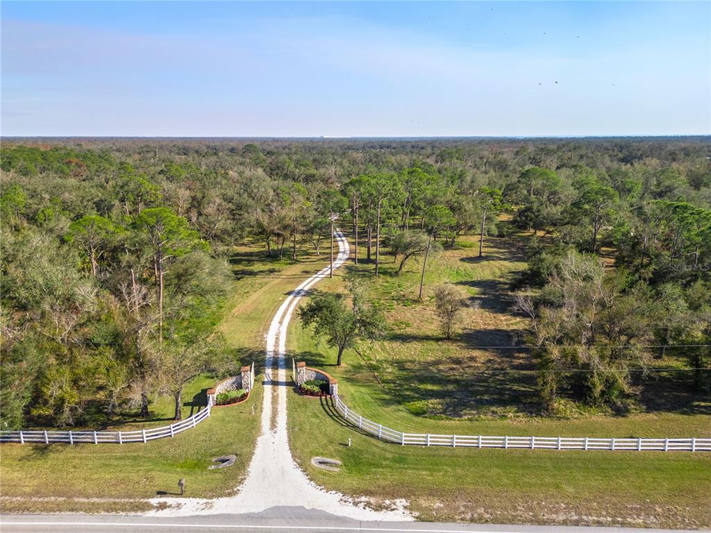 Arcadia, Florida, 34269, United States, 4 Bedrooms Bedrooms, ,4 BathroomsBathrooms,Residential,For Sale,1981275
