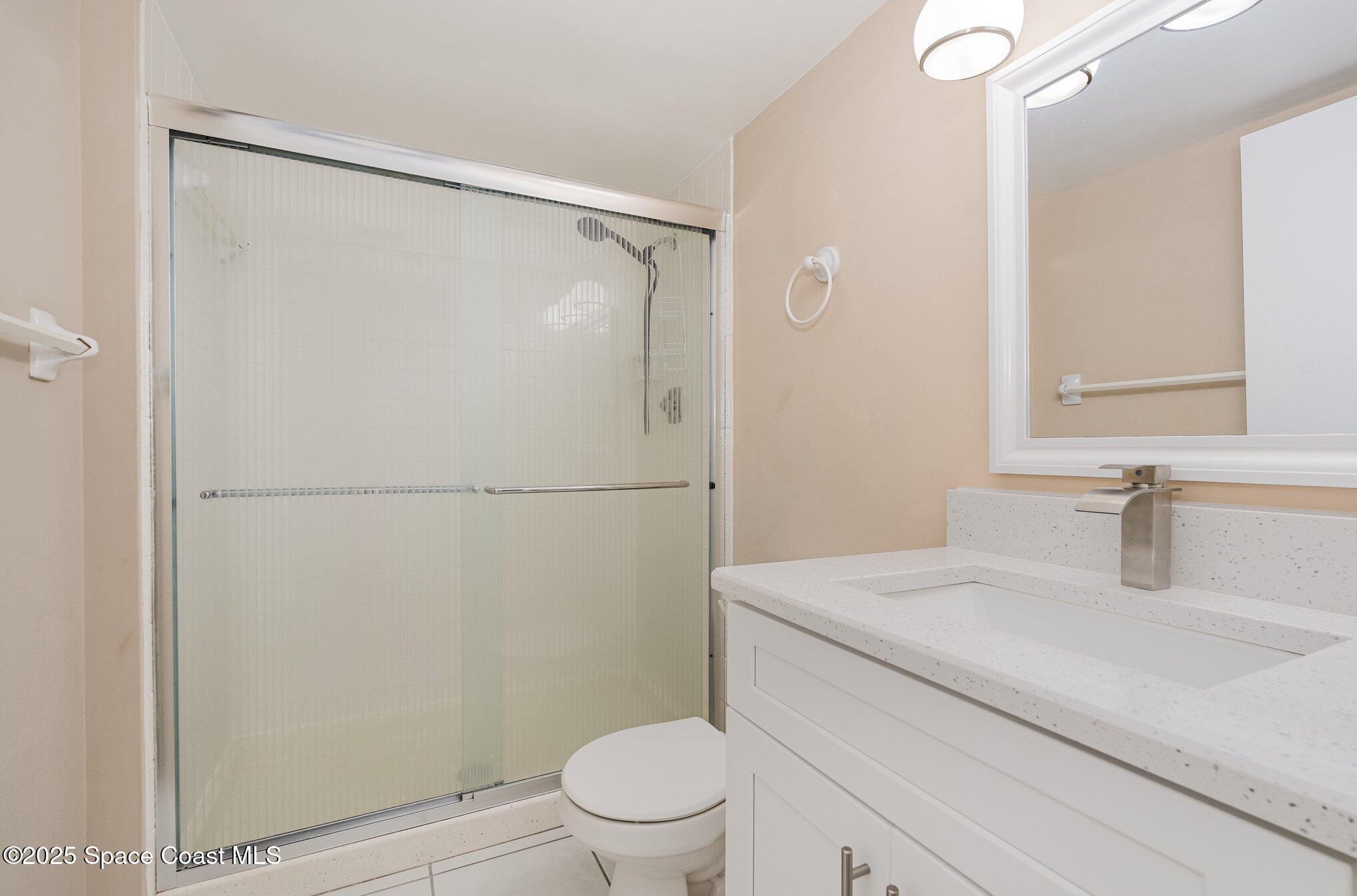 Cocoa Beach, Florida, 32931, United States, 3 Bedrooms Bedrooms, ,2 BathroomsBathrooms,Residential,For Sale,1974236