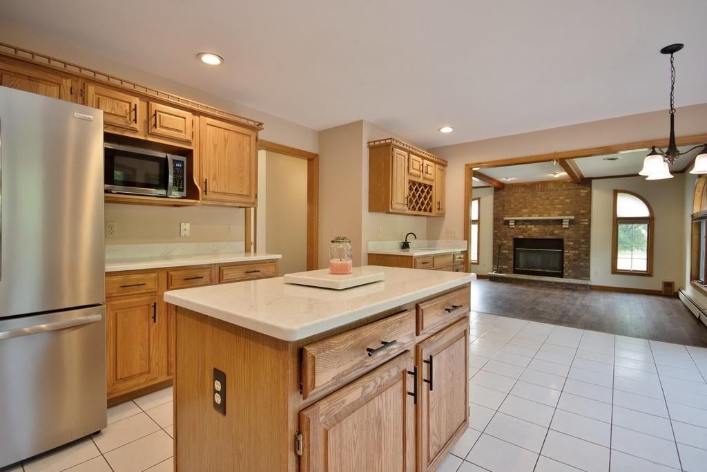 Florida, New York, 10921, United States, 4 Bedrooms Bedrooms, ,3 BathroomsBathrooms,Residential,For Sale,1944885