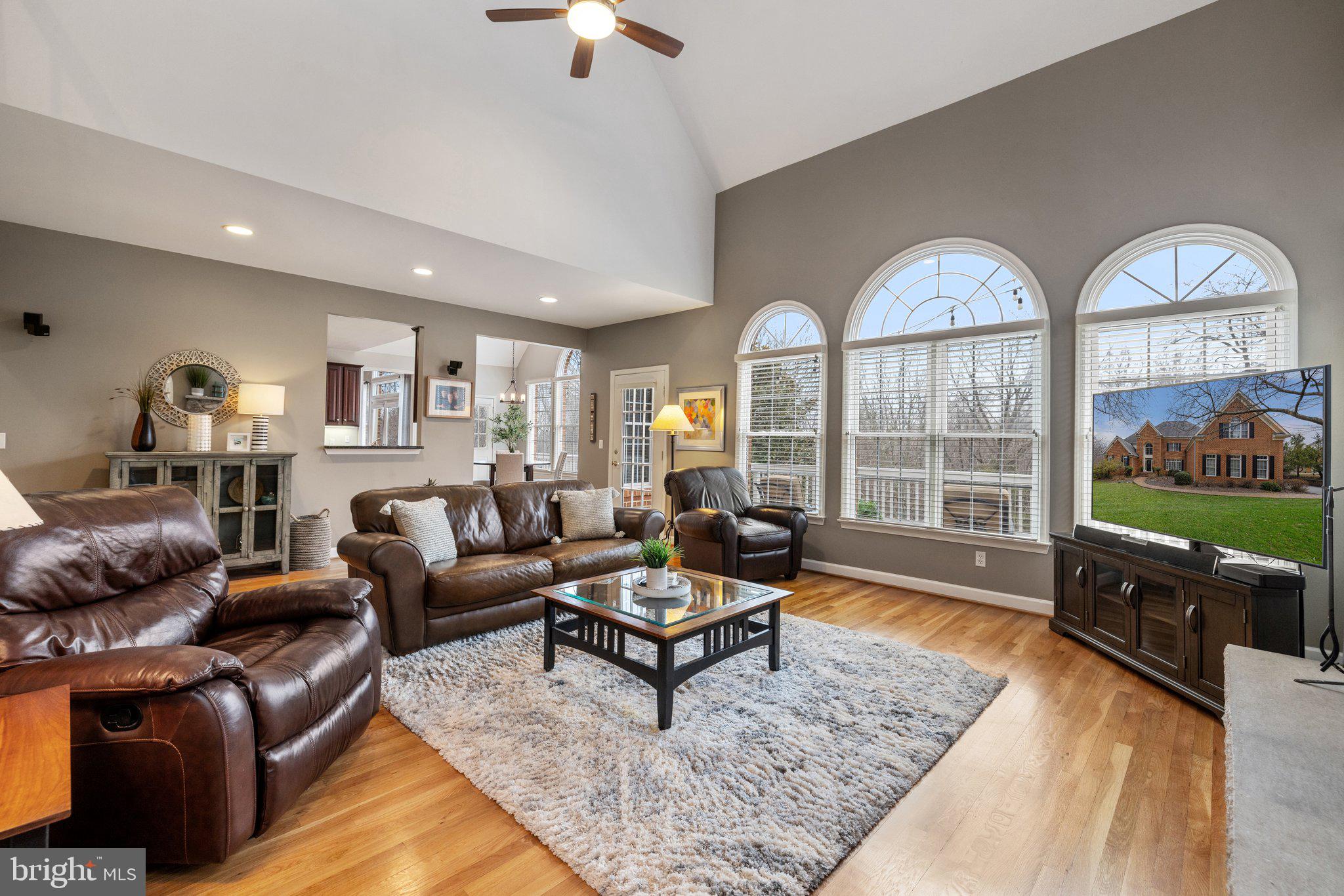 Warrenton, Virginia, 20186, United States, 6 Bedrooms Bedrooms, ,6 BathroomsBathrooms,Residential,For Sale,1914249