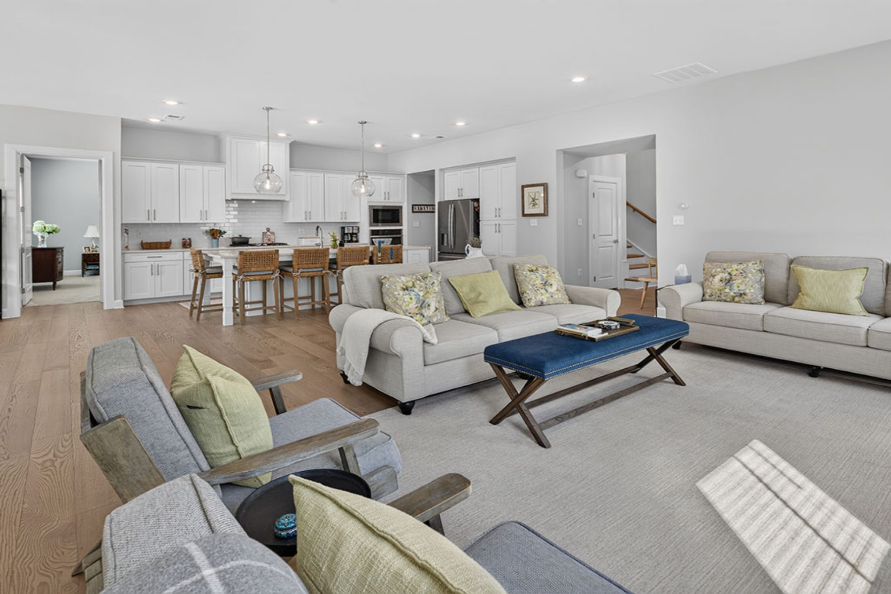  18374 Southampton Drive - 物件實景