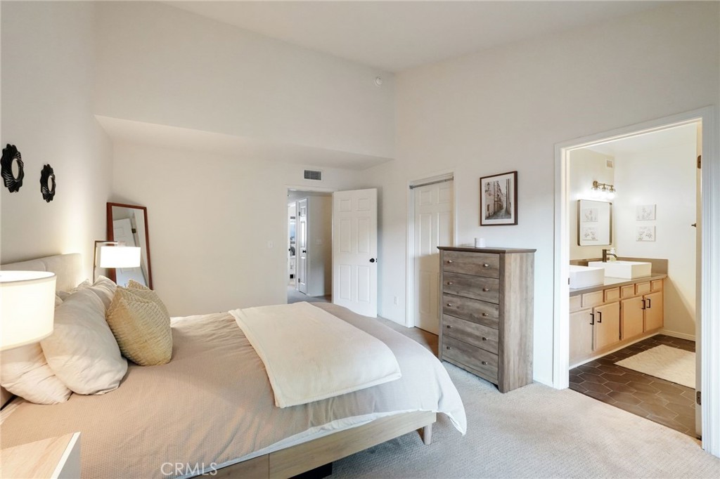 Lake Balboa, California, 91406, United States, 3 Bedrooms Bedrooms, ,3 BathroomsBathrooms,Residential,For Sale,1992024