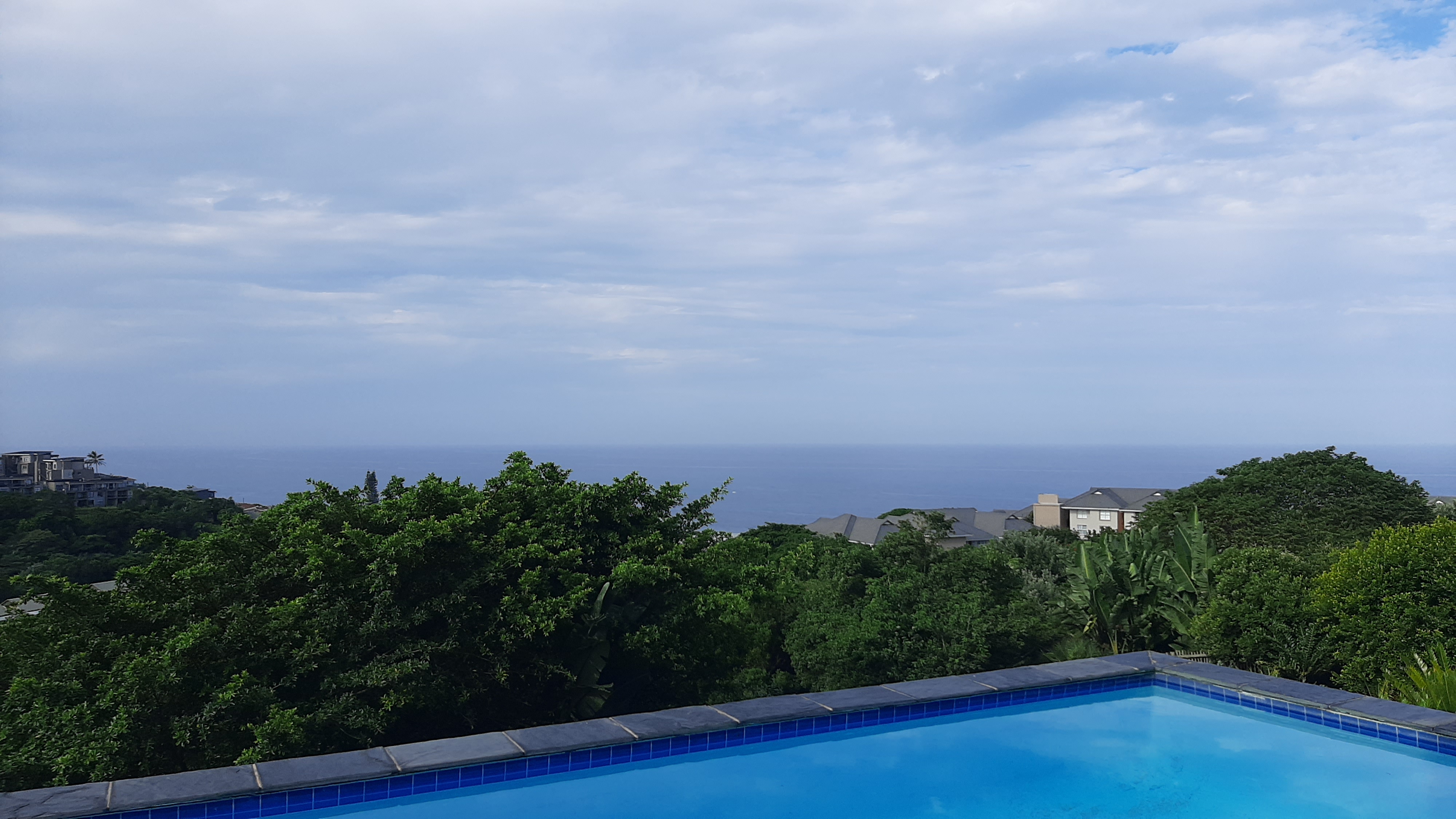  Contemporary Coastal Apartment with Private Pool and Panoramic Sea Views in Simb - 物件實景