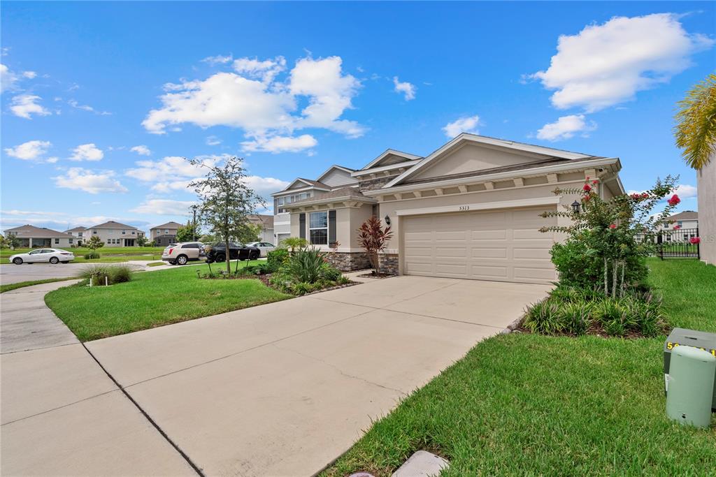 Lakewood Ranch, Florida, 34211, United States, 3 Bedrooms Bedrooms, ,3 BathroomsBathrooms,Residential,For Sale,1883325
