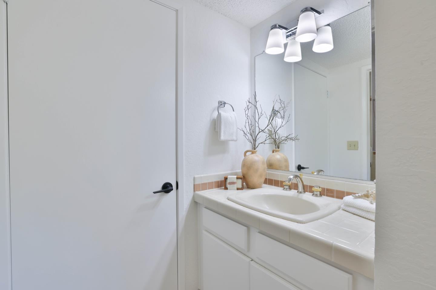 San Jose, California, 95118, United States, 2 Bedrooms Bedrooms, ,2 BathroomsBathrooms,Residential,For Sale,1850164