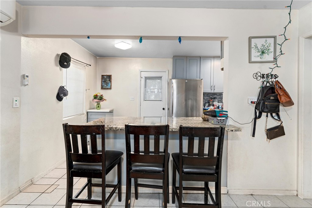 Compton, California, 90220, United States, ,Residential,For Sale,1842717