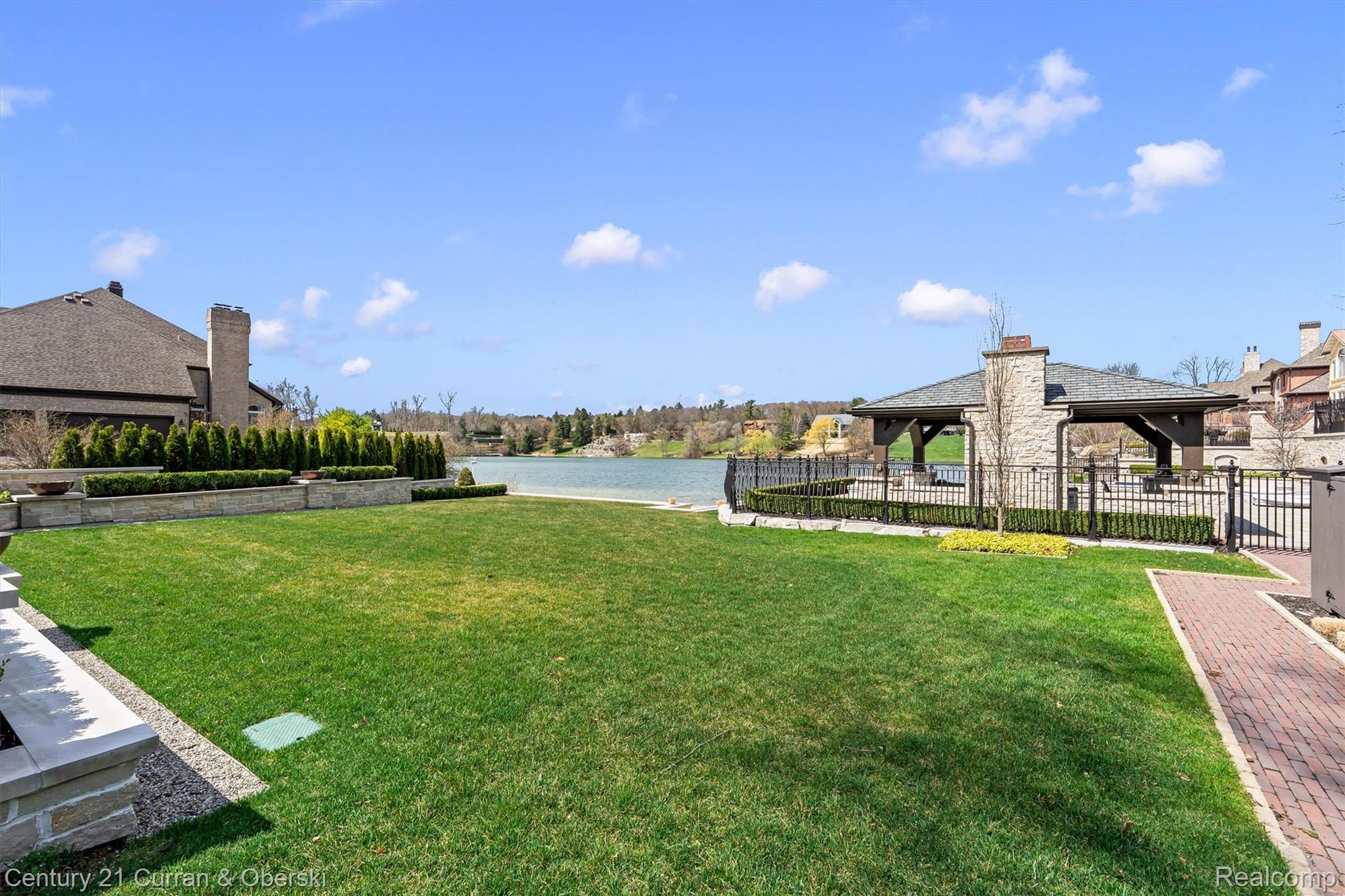 Northville, Michigan, 48168, United States, 4 Bedrooms Bedrooms, ,7 BathroomsBathrooms,Residential,For Sale,2038864