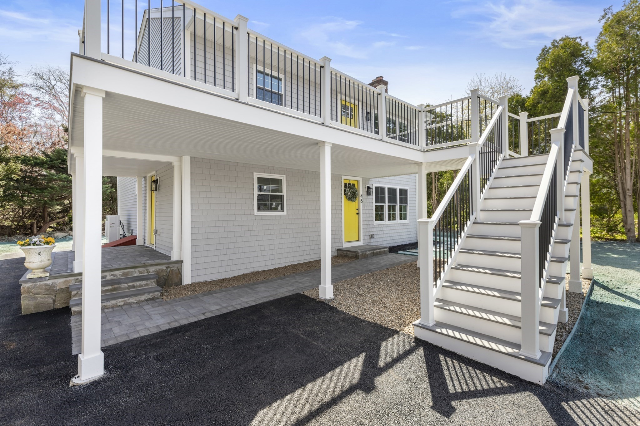 South Dartmouth, Massachusetts, 02748, United States, 4 Bedrooms Bedrooms, ,2 BathroomsBathrooms,Residential,For Sale,1977281