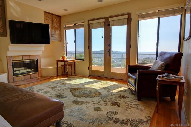 La Mesa, California, 91941, United States, 4 Bedrooms Bedrooms, ,5 BathroomsBathrooms,Residential,For Sale,1844670