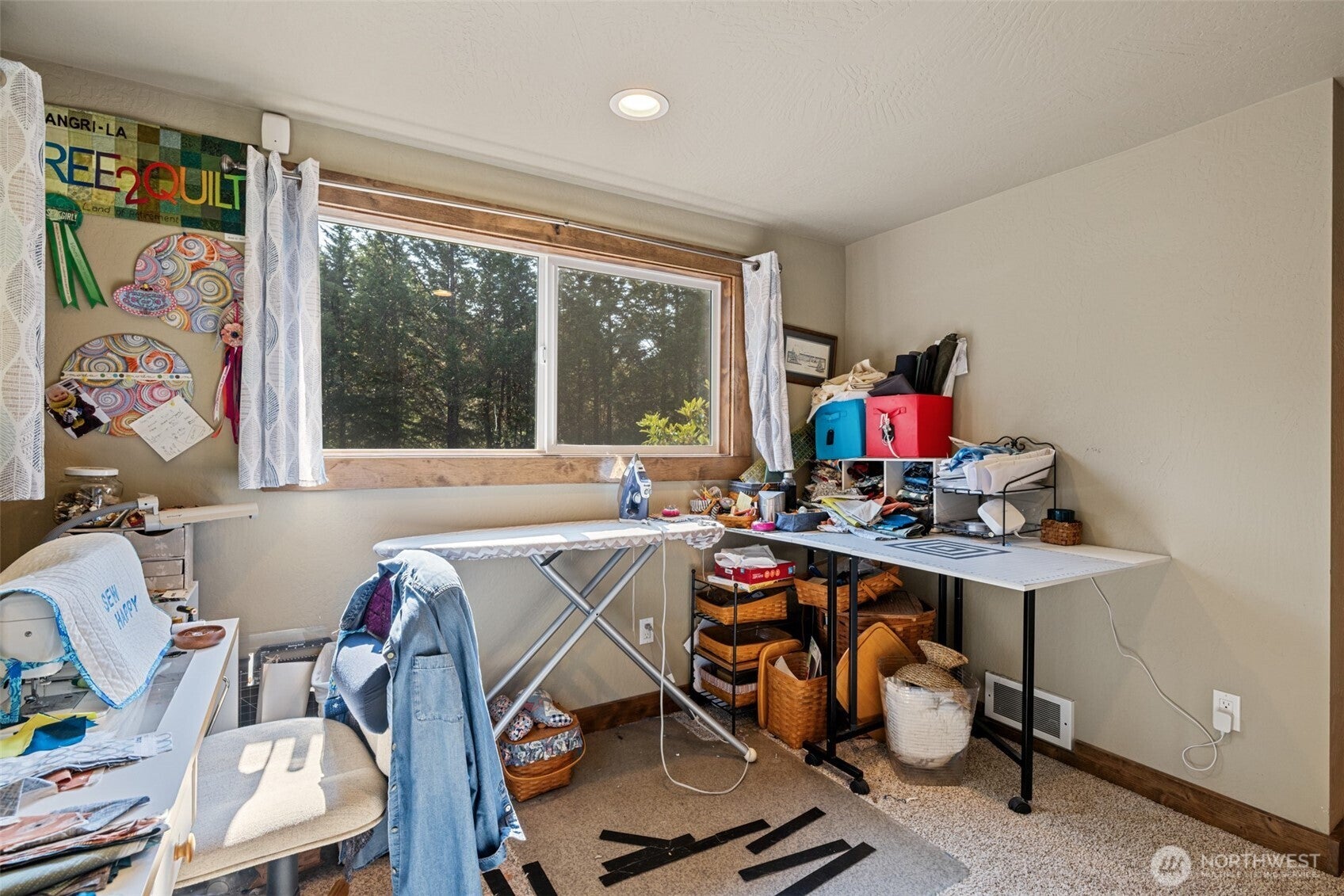 Port Angeles, Washington, 98363, United States, 2 Bedrooms Bedrooms, ,1 BathroomBathrooms,Residential,For Sale,1935683