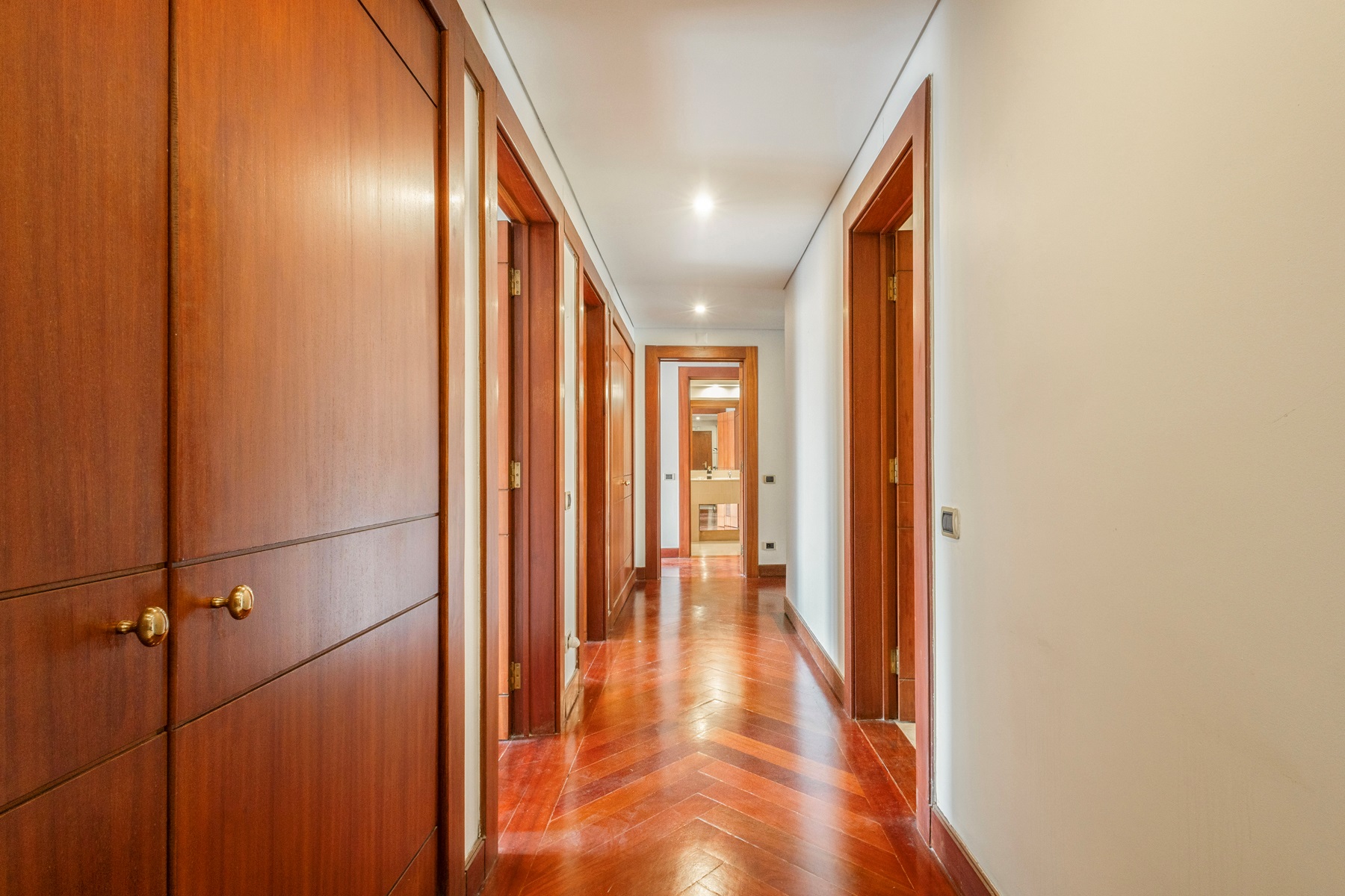  Flat, 4 bedrooms, for Sale - 物件實景