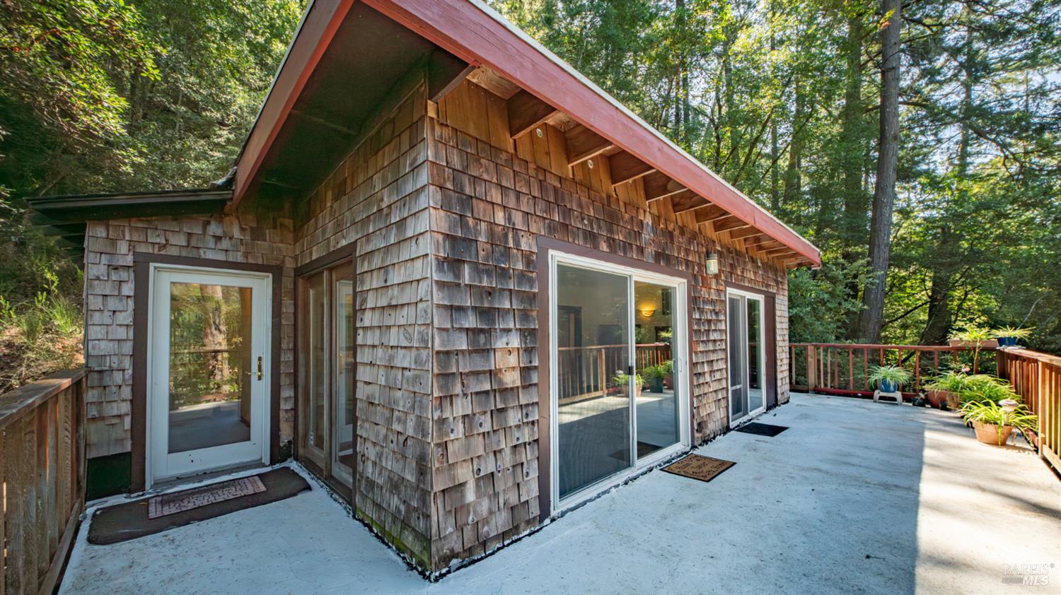 Lagunitas, California, 94938, United States, 2 Bedrooms Bedrooms, ,1 BathroomBathrooms,Residential,For Sale,1939923