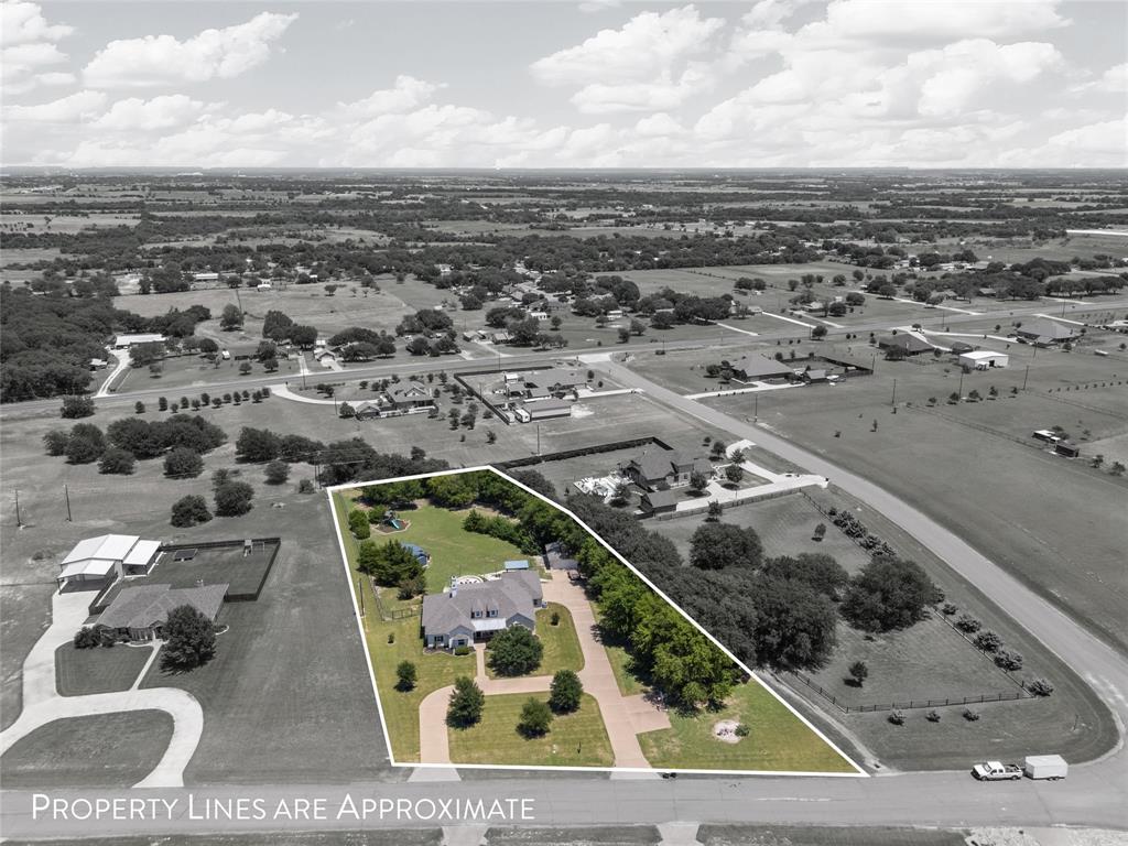 Lorena, Texas, 76655, United States, 4 Bedrooms Bedrooms, ,4 BathroomsBathrooms,Residential,For Sale,1906757
