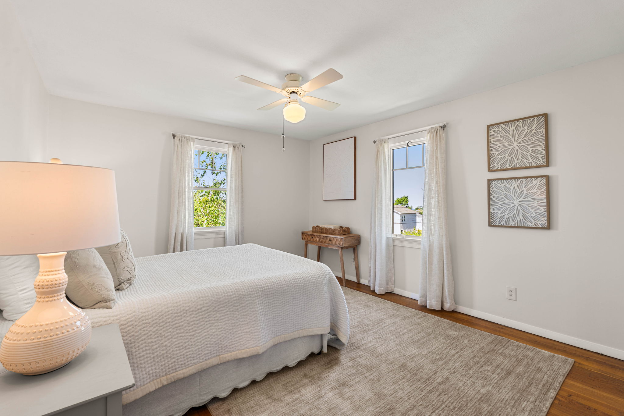  26 Karolyn Circle, Nahant, MA, 01908 - 物件實景