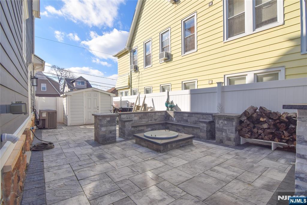 North Arlington, New Jersey, 07031, United States, 3 Bedrooms Bedrooms, ,4 BathroomsBathrooms,Residential,For Sale,1981700