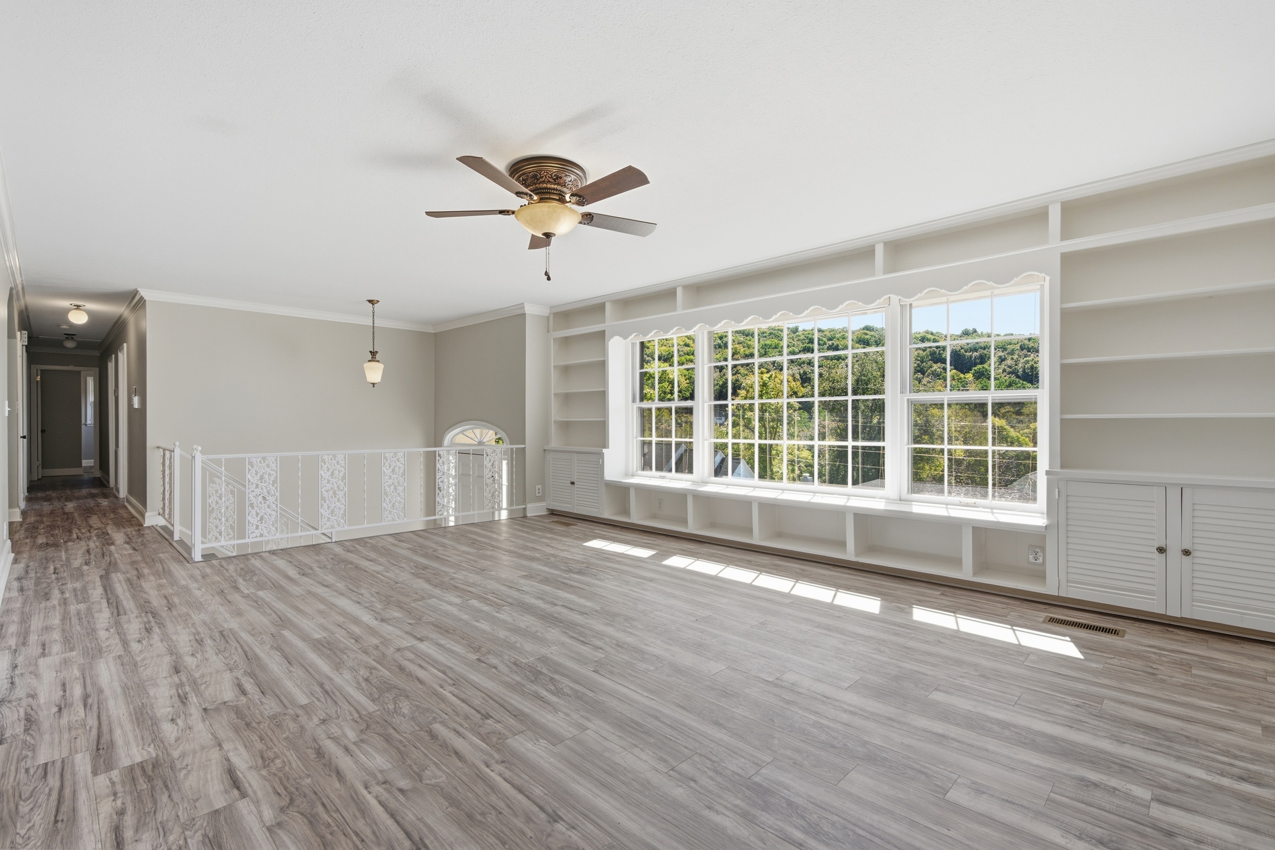  2101 Shades Crest Road SE - 物件實景