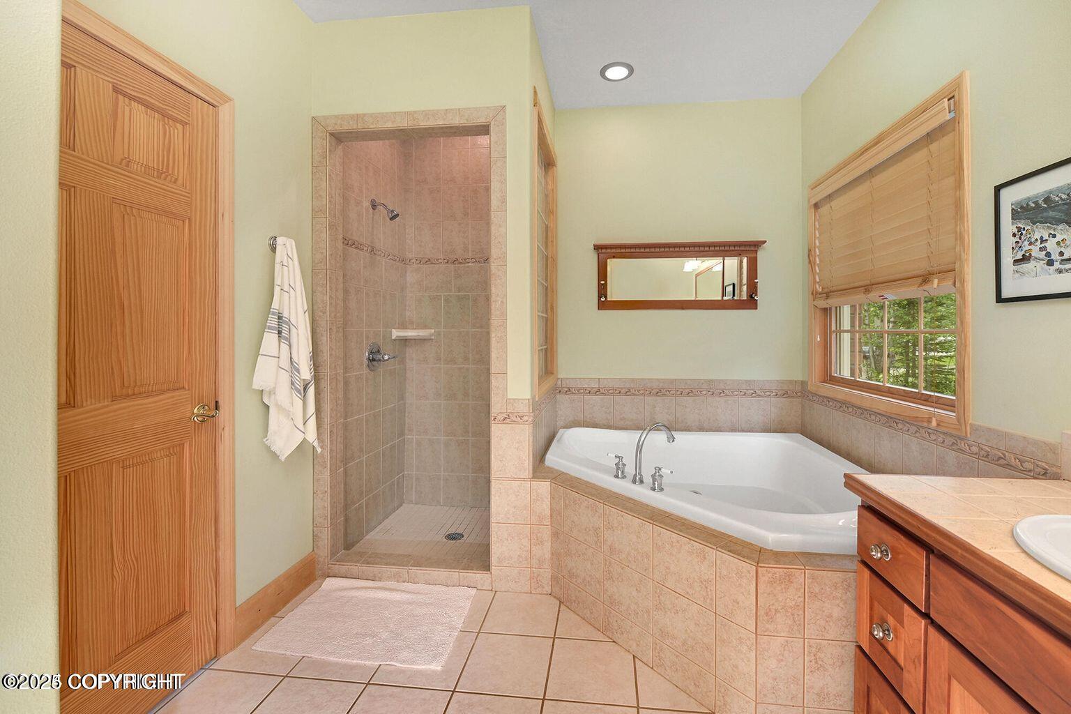 Soldotna, Alaska, 99669, United States, 5 Bedrooms Bedrooms, ,3 BathroomsBathrooms,Residential,For Sale,1978983