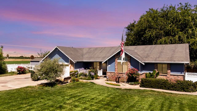 Patterson, California, 95363, United States, 3 Bedrooms Bedrooms, ,4 BathroomsBathrooms,Residential,For Sale,1983213