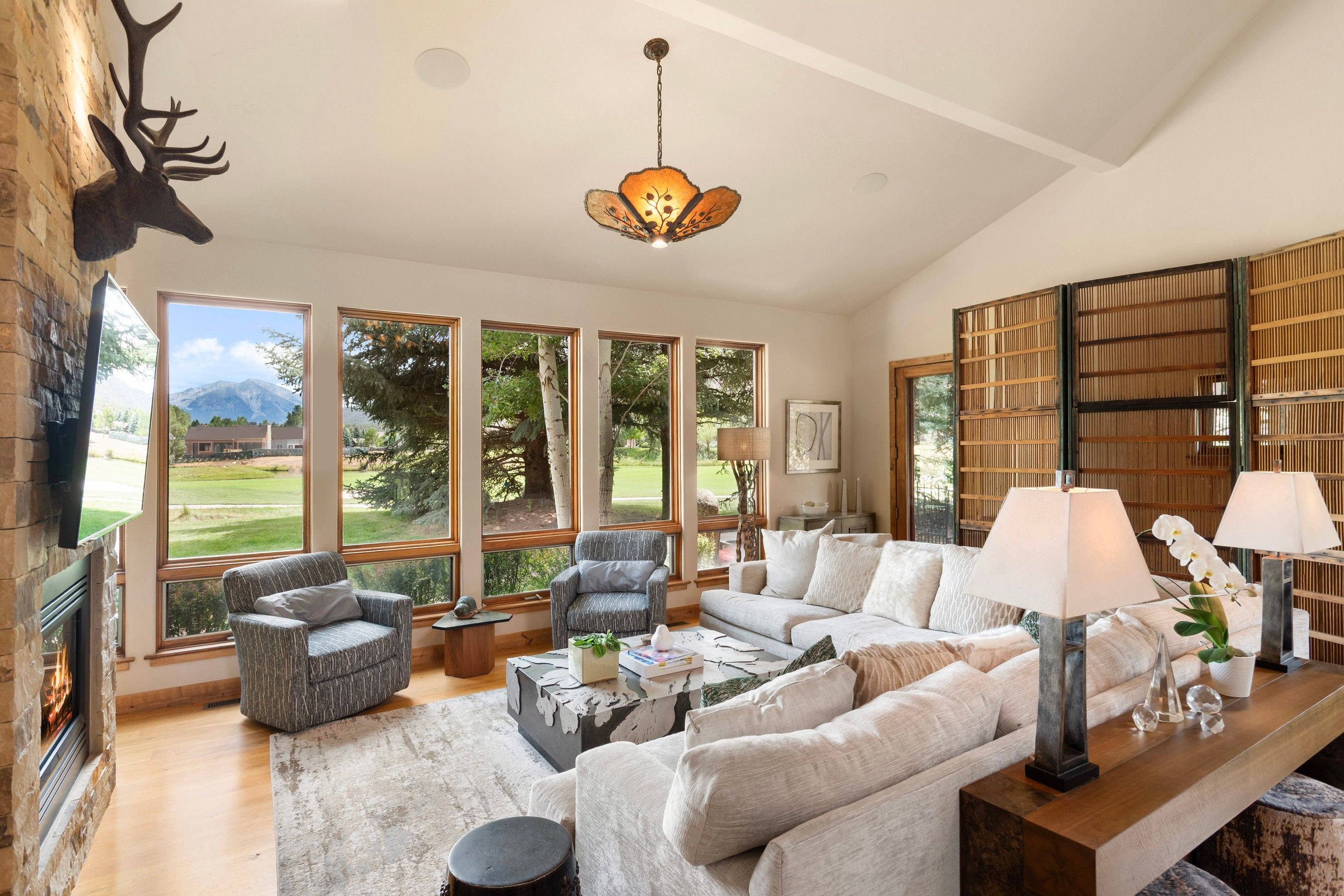 519 Saddleback Road