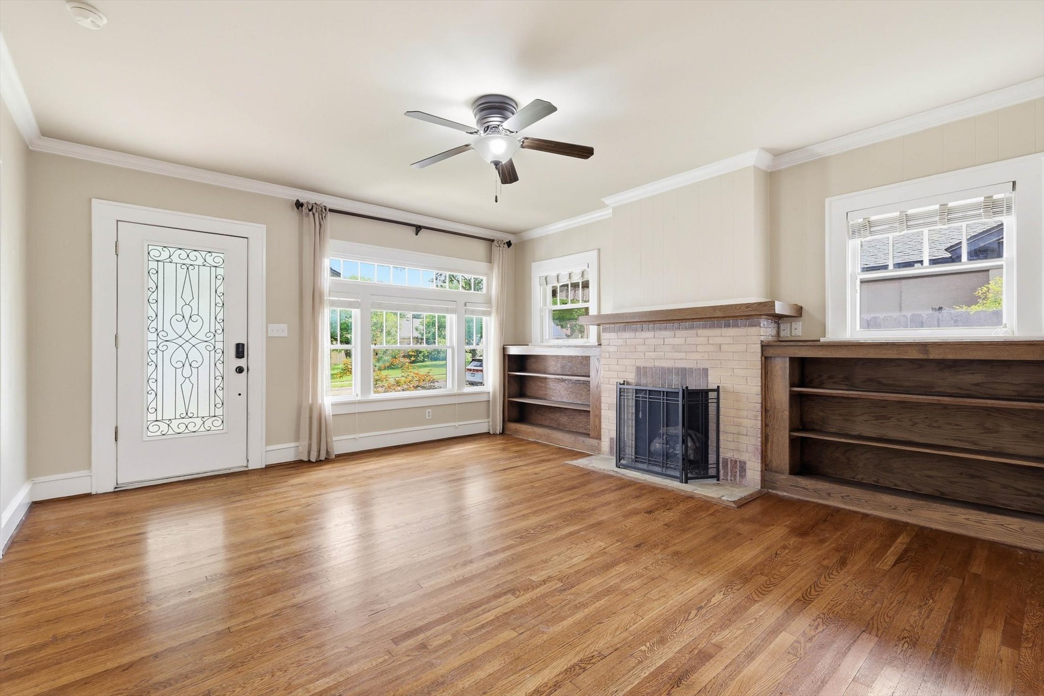  Historic 1923 Craftsman on Premier Corner Lot Near Cultural District and Museums - 物件實景