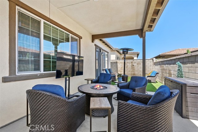 Ontario, California, 91761, United States, 2 Bedrooms Bedrooms, ,3 BathroomsBathrooms,Residential,For Sale,1977119