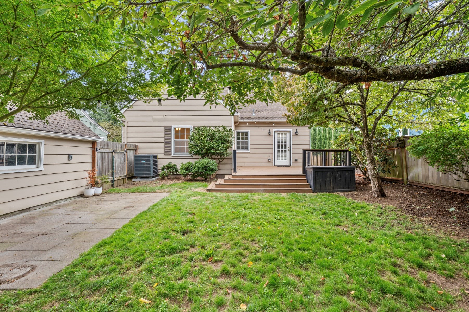  1924 NE 58TH AVE Portland, OR 97213 - 物件實景
