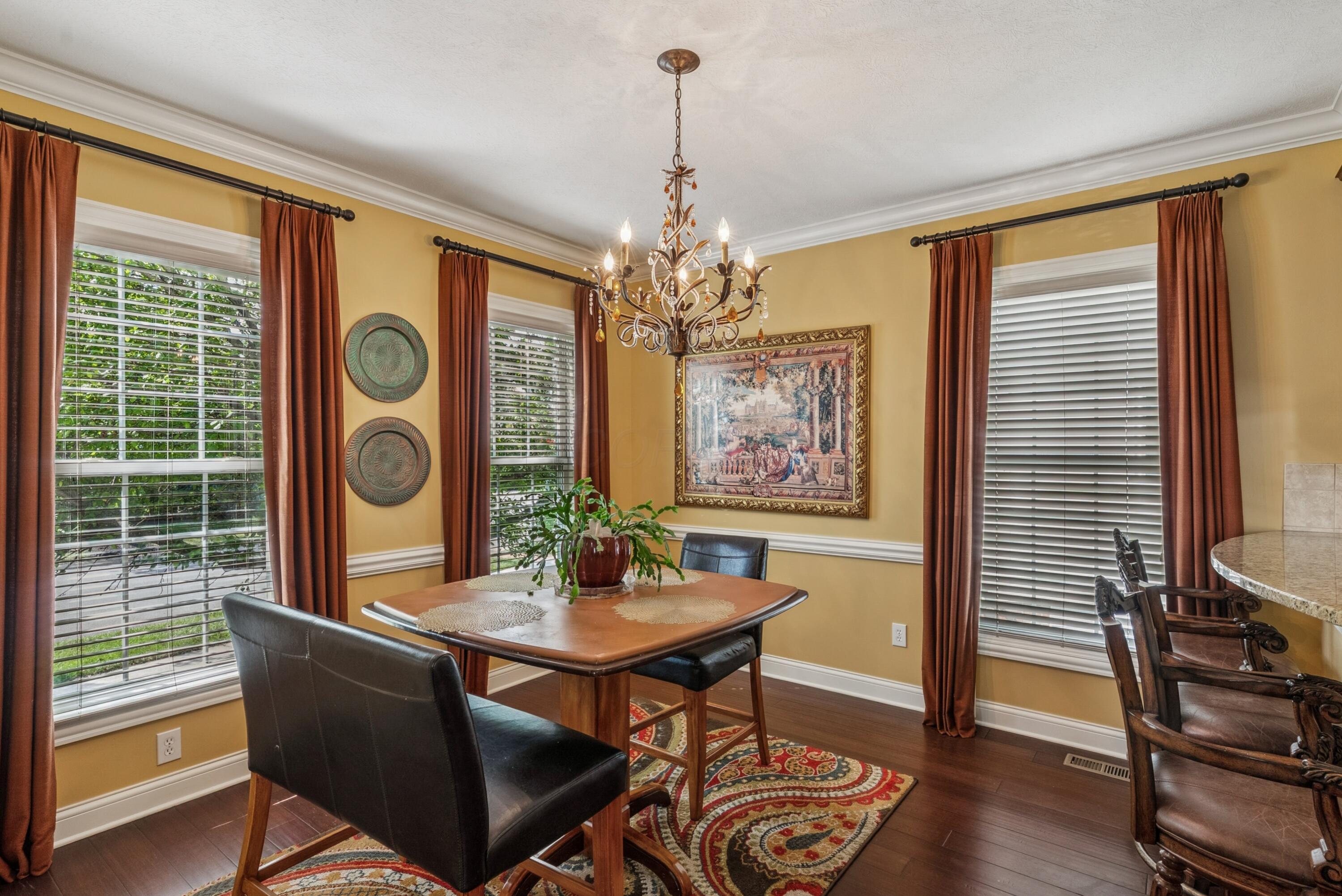 New Albany, Ohio, 43054, United States, 4 Bedrooms Bedrooms, ,5 BathroomsBathrooms,Residential,For Sale,1913750