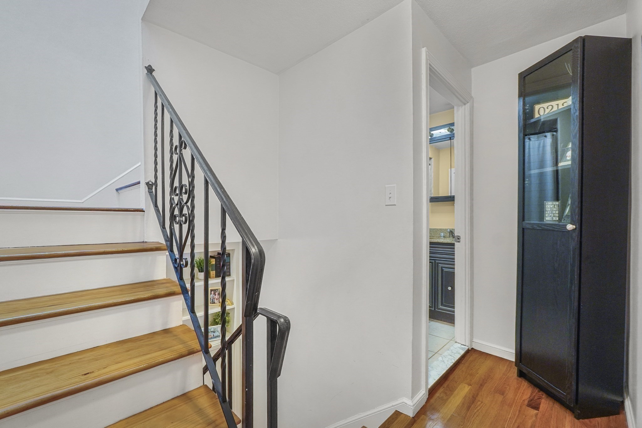 Boston, Massachusetts, 02129, United States, 2 Bedrooms Bedrooms, ,2 BathroomsBathrooms,Residential,For Sale,1895002