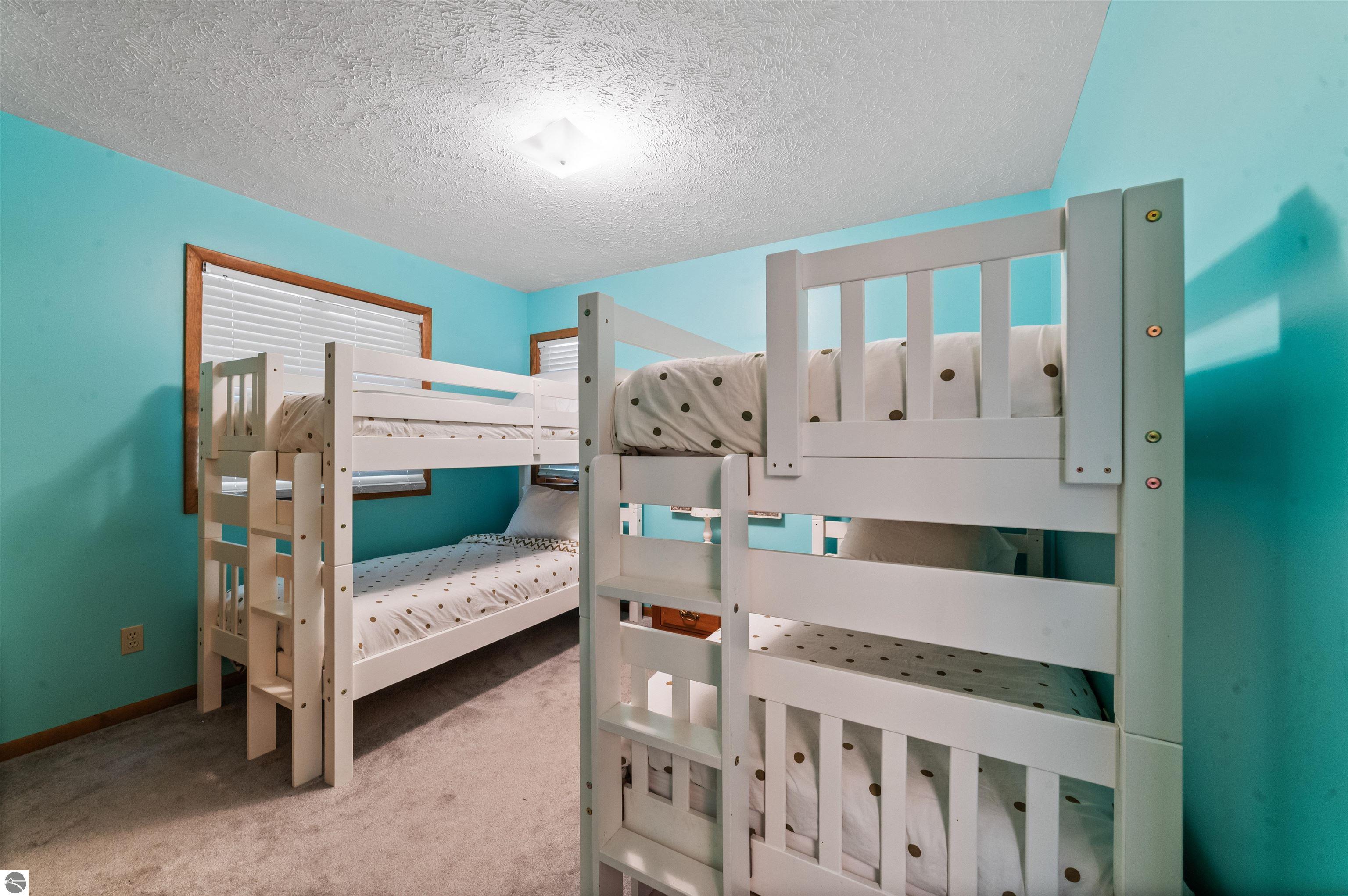 Rapid City, Michigan, 49676, United States, 4 Bedrooms Bedrooms, ,3 BathroomsBathrooms,Residential,For Sale,1977218