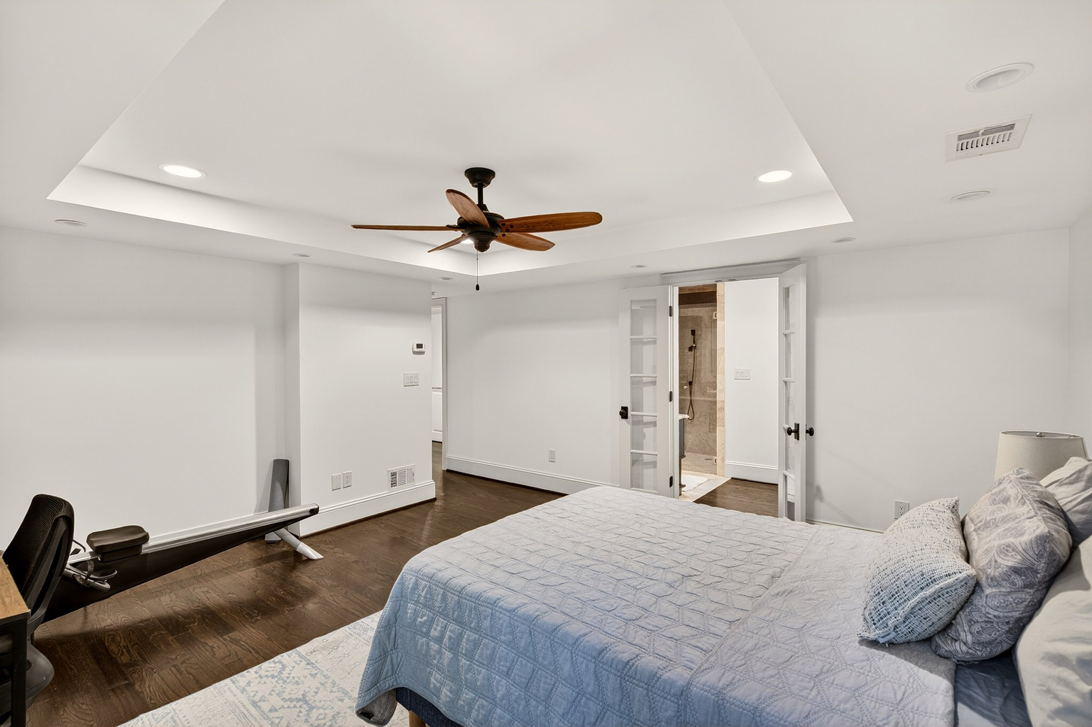  Exceptional Estate with Pool Nestled on 2+/- Private Acres Near Chastain Park - 物件實景