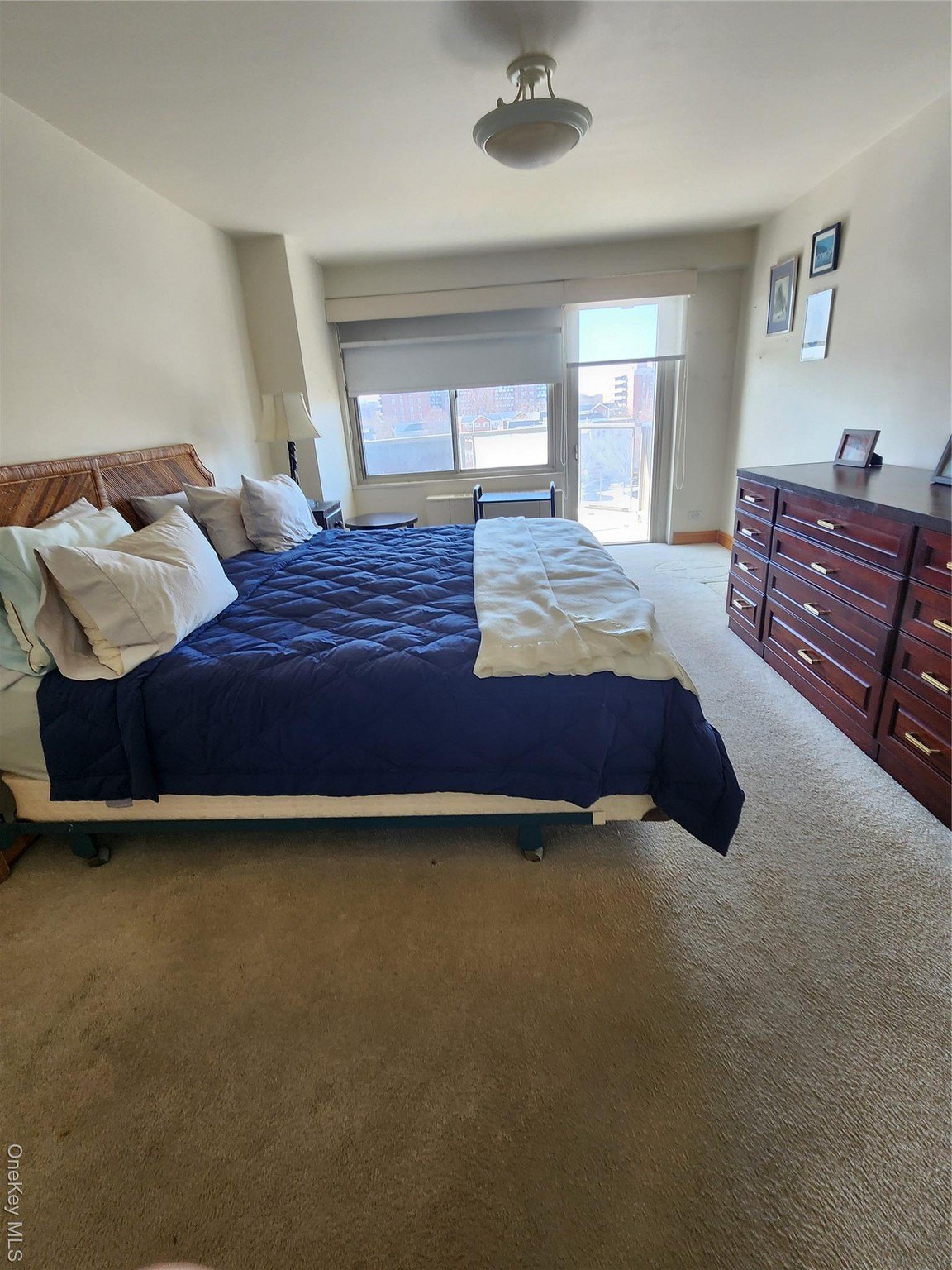 Bayside, New York, 11360, United States, 3 Bedrooms Bedrooms, ,2 BathroomsBathrooms,Residential,For Sale,2048148