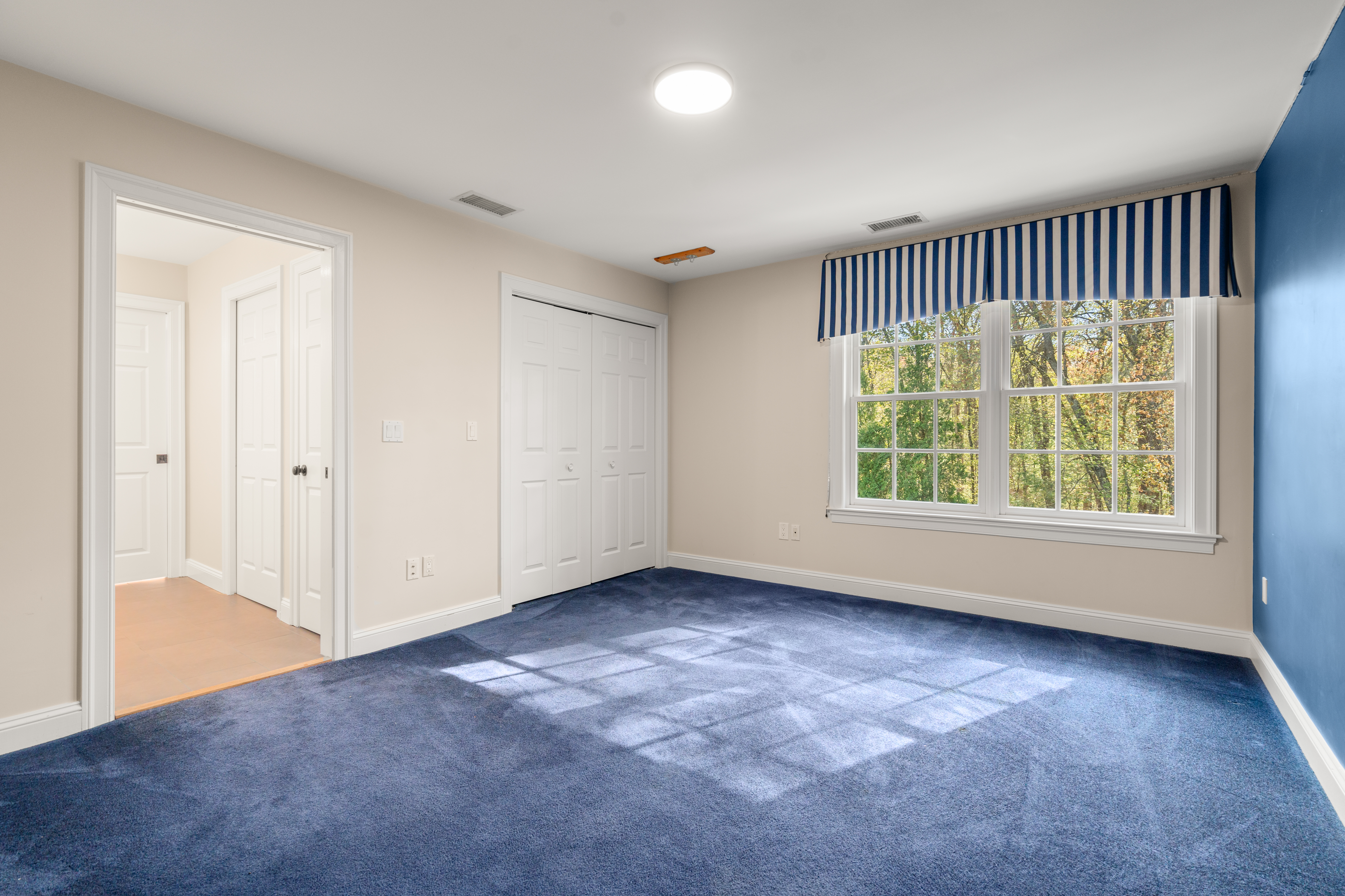  419 Wellesley Street, Weston, MA, 02493 - 物件實景