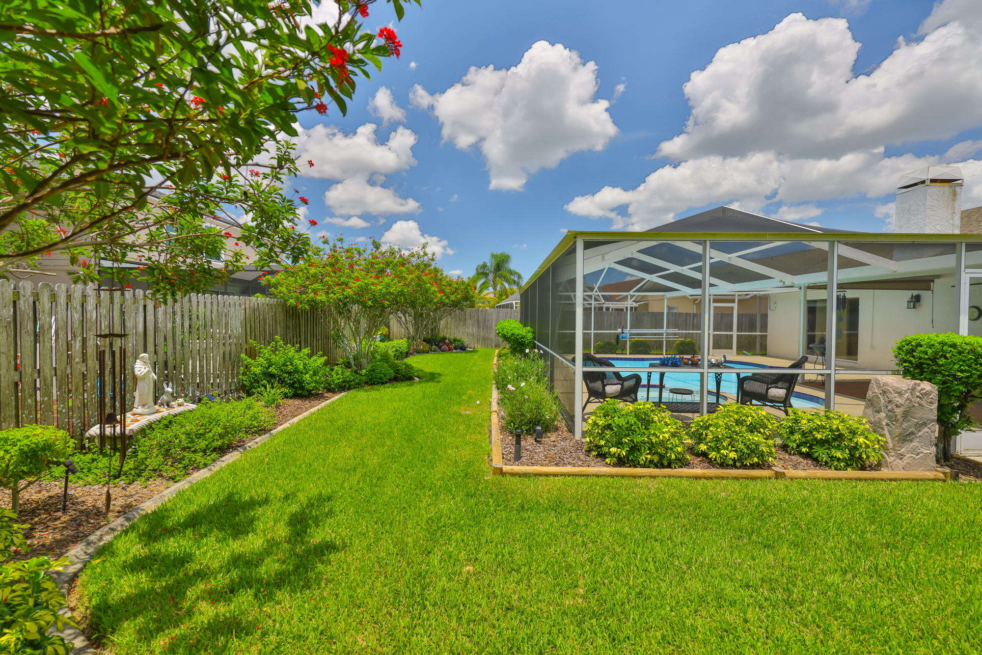 Tampa, Florida, 33635, United States, 4 Bedrooms Bedrooms, ,2 BathroomsBathrooms,Residential,For Sale,1996495