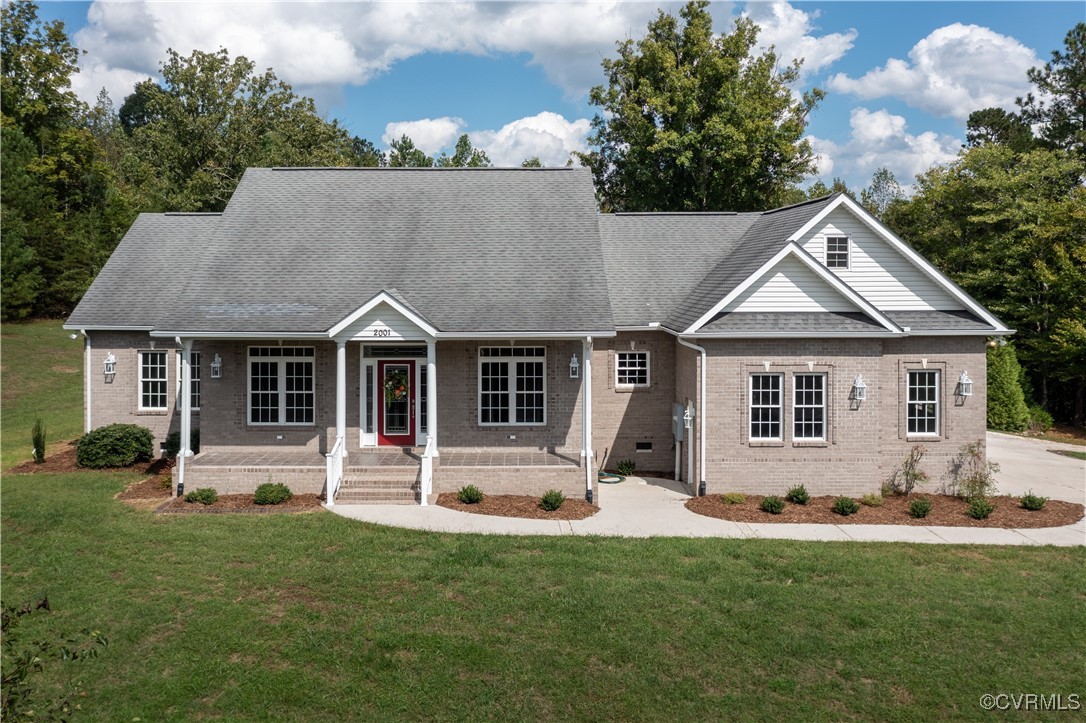 Farmville, Virginia, 23901, United States, 4 Bedrooms Bedrooms, ,5 BathroomsBathrooms,Residential,For Sale,1916348