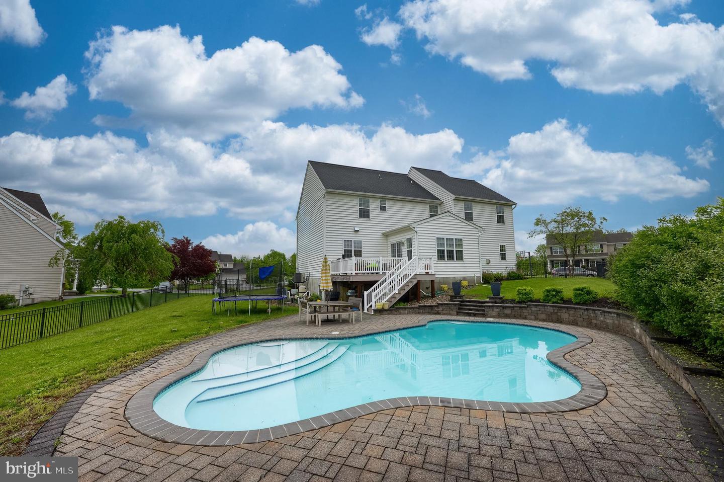 Palmyra, Pennsylvania, 17078, United States, 5 Bedrooms Bedrooms, ,3 BathroomsBathrooms,Residential,For Sale,1827180
