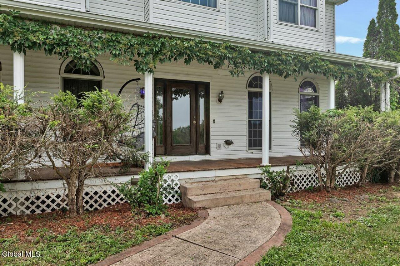 Greenville, New York, 12083, United States, 3 Bedrooms Bedrooms, ,3 BathroomsBathrooms,Residential,For Sale,1908320