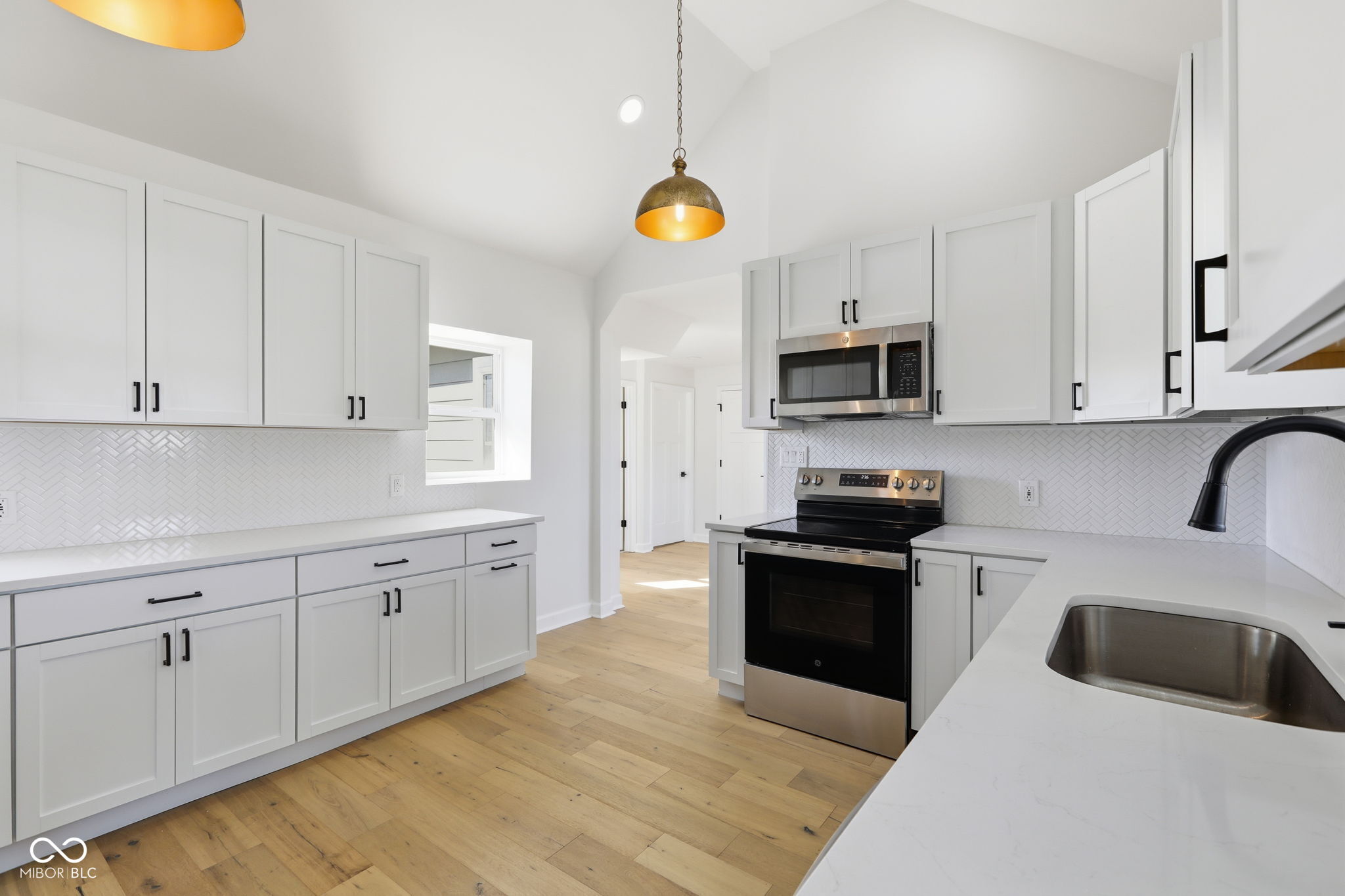 Carmel, Indiana, 46033, United States, 4 Bedrooms Bedrooms, ,3 BathroomsBathrooms,Residential,For Sale,1998022