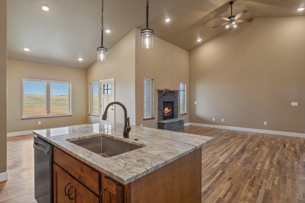 Cheyenne, Wyoming, 82009, United States, 3 Bedrooms Bedrooms, ,2 BathroomsBathrooms,Residential,For Sale,1905724