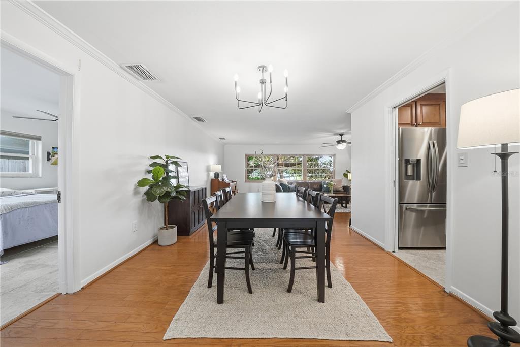 St Petersburg, Florida, 33703, United States, 4 Bedrooms Bedrooms, ,4 BathroomsBathrooms,Residential,For Sale,2002188