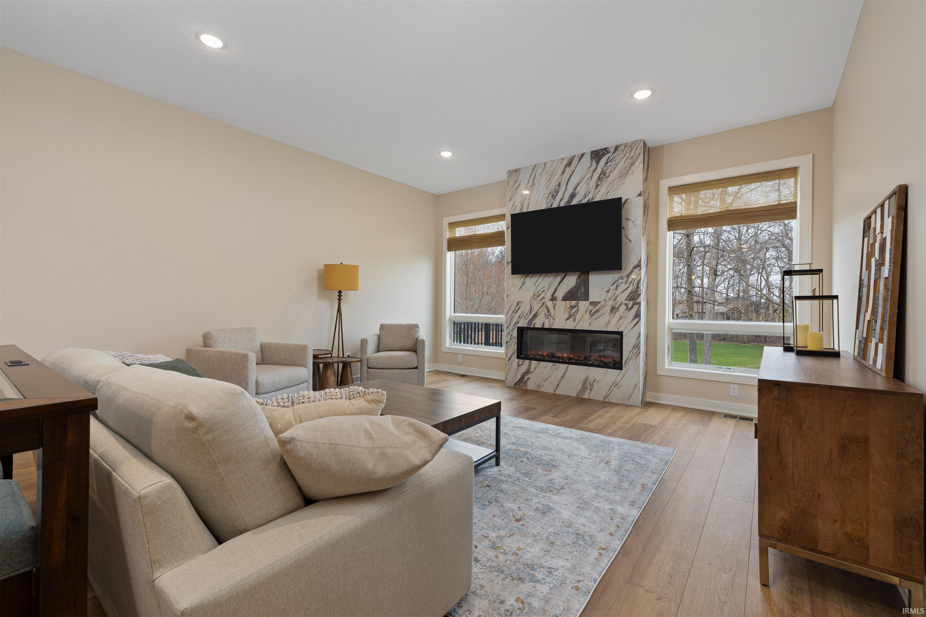 Leo, Indiana, 46765, United States, 5 Bedrooms Bedrooms, ,4 BathroomsBathrooms,Residential,For Sale,1981787